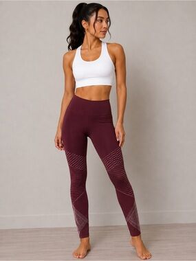 SPANX Seamless Burgundy Athletic Leggings